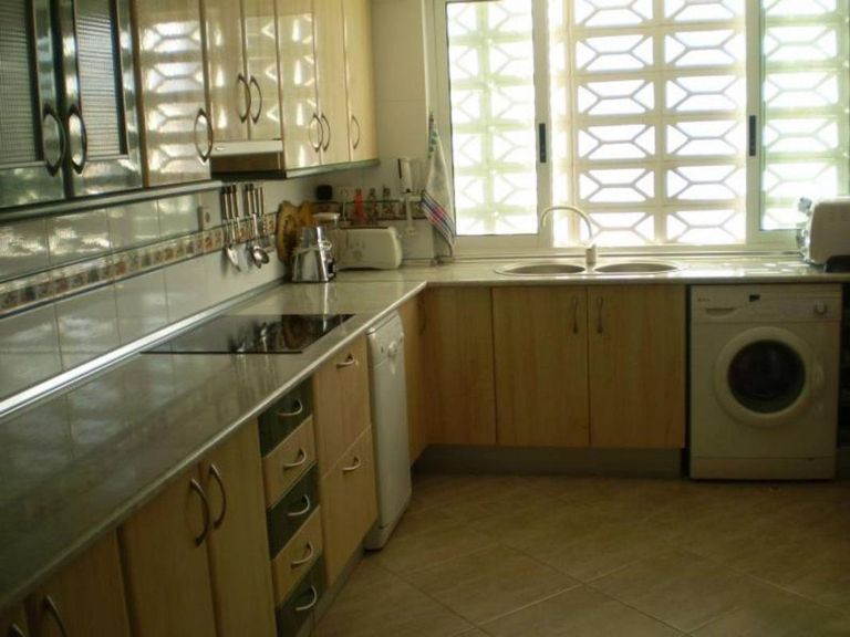 Property thumbnail 11