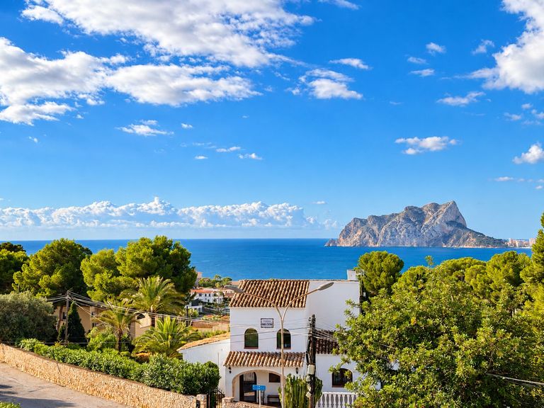 5 bedroom House / Villa in Costa Blanca, Costa Blanca - Property VC54215