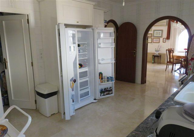 Property thumbnail 1