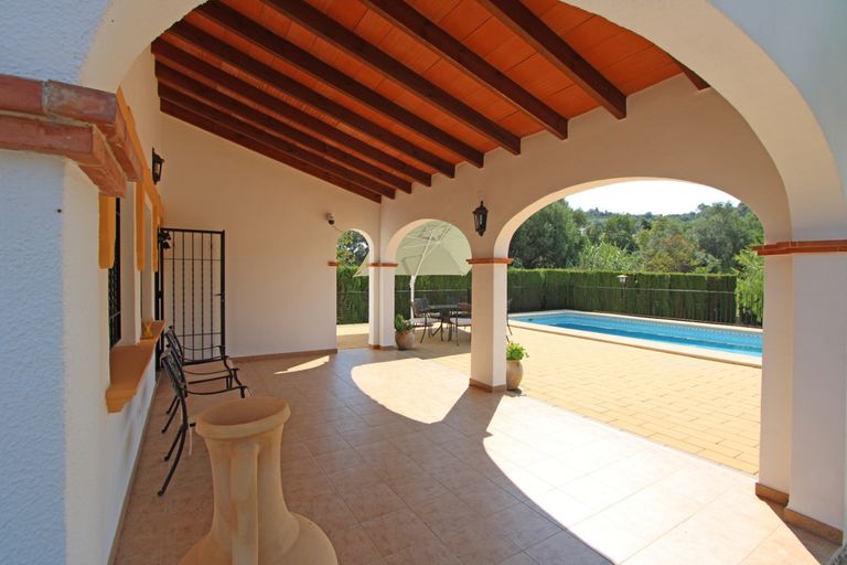 Property thumbnail 2