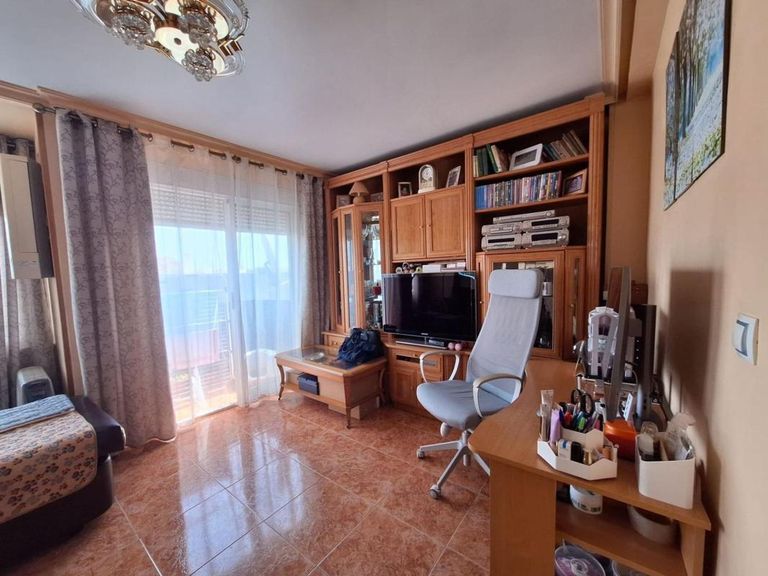 Property thumbnail 3