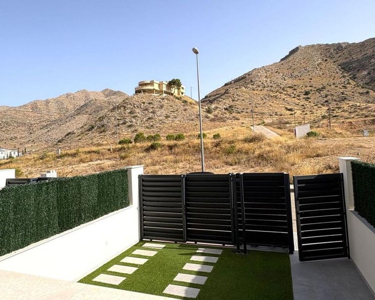 Property thumbnail 6