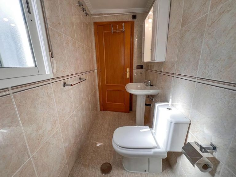 Property thumbnail 13