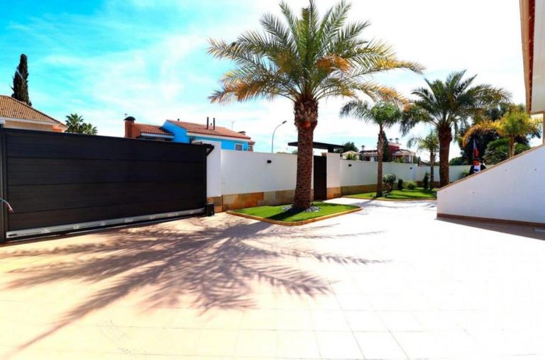 Property thumbnail 23