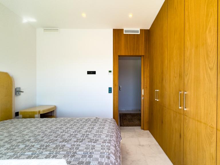 Property thumbnail 42