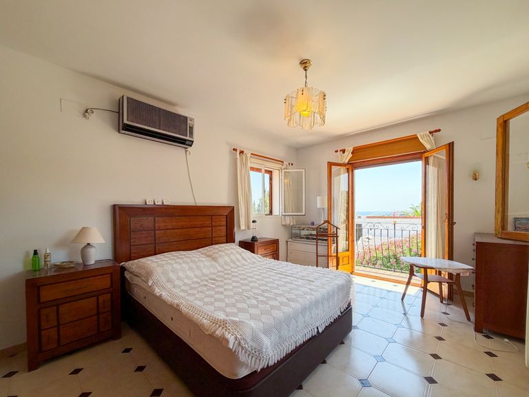 Property thumbnail 43