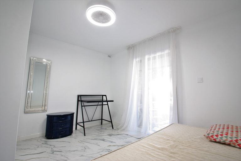 Property thumbnail 16