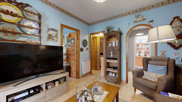 Property thumbnail 8