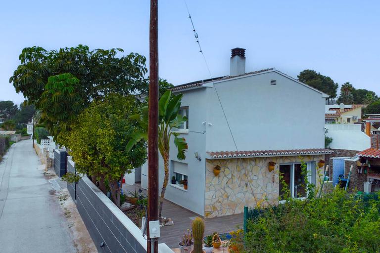 Property thumbnail 8