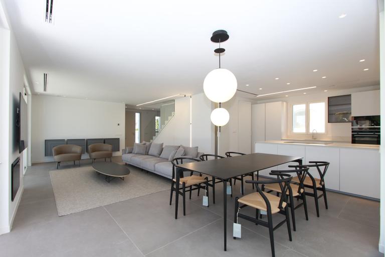 Property thumbnail 12