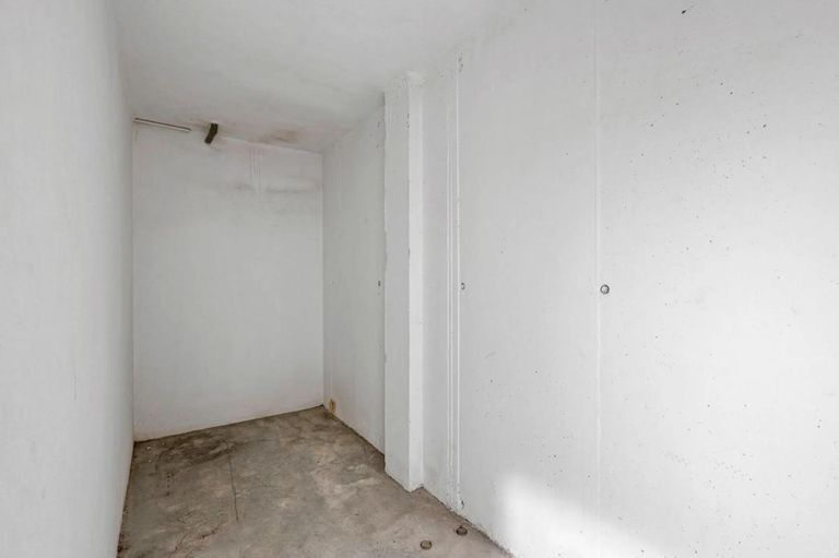 Property thumbnail 18