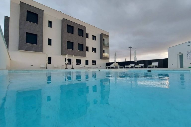 Property thumbnail 2