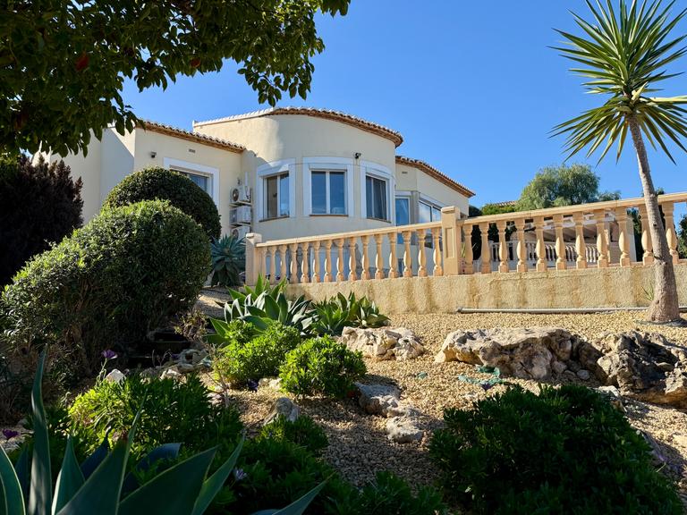 Property thumbnail 6