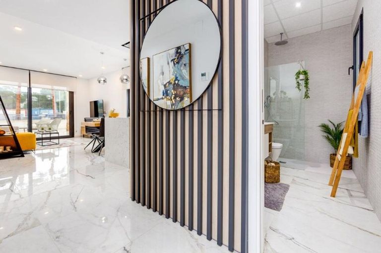 Property thumbnail 25