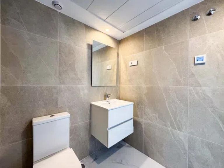 Property thumbnail 10