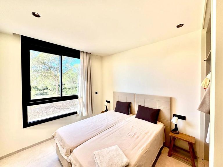 Property thumbnail 10