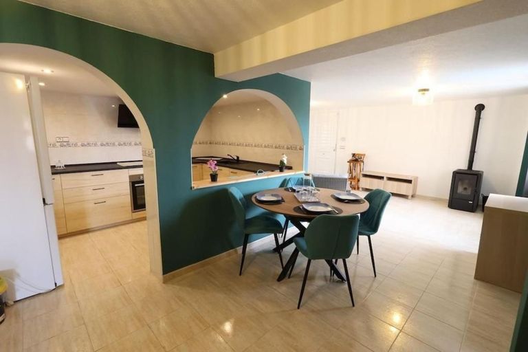 Property thumbnail 18