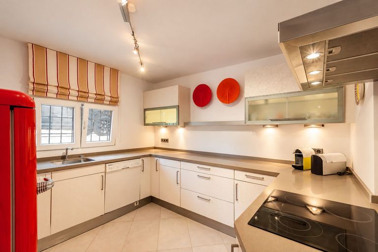 Property thumbnail 26
