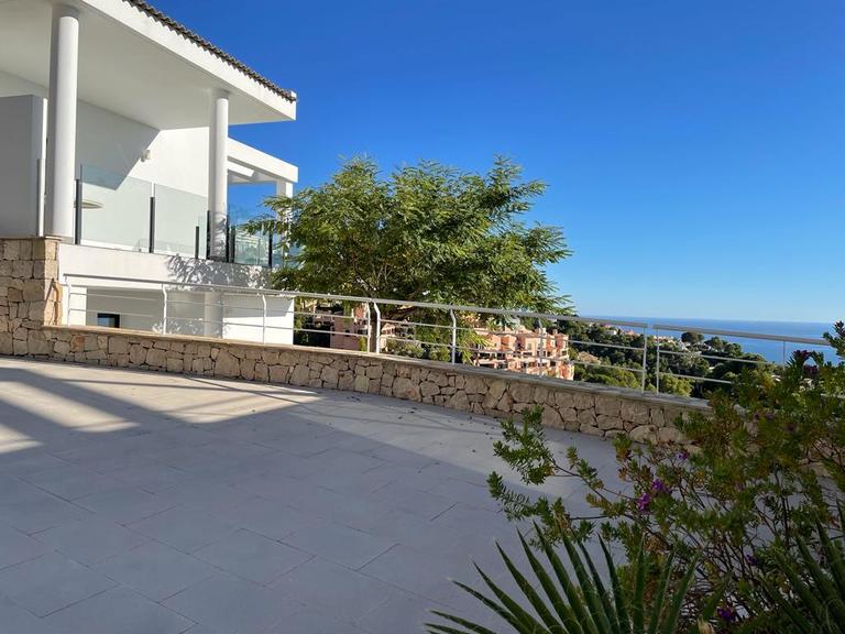 Property thumbnail 35
