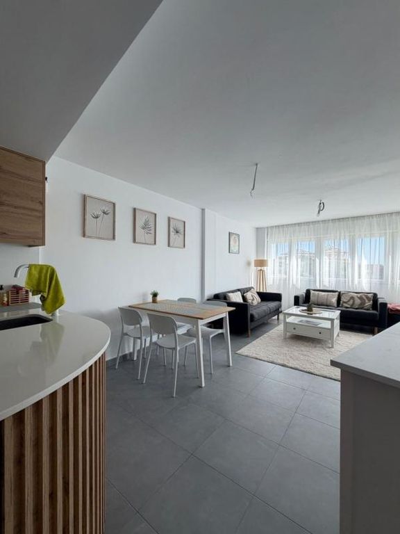 Property thumbnail 10