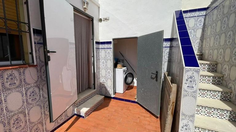 Property thumbnail 12