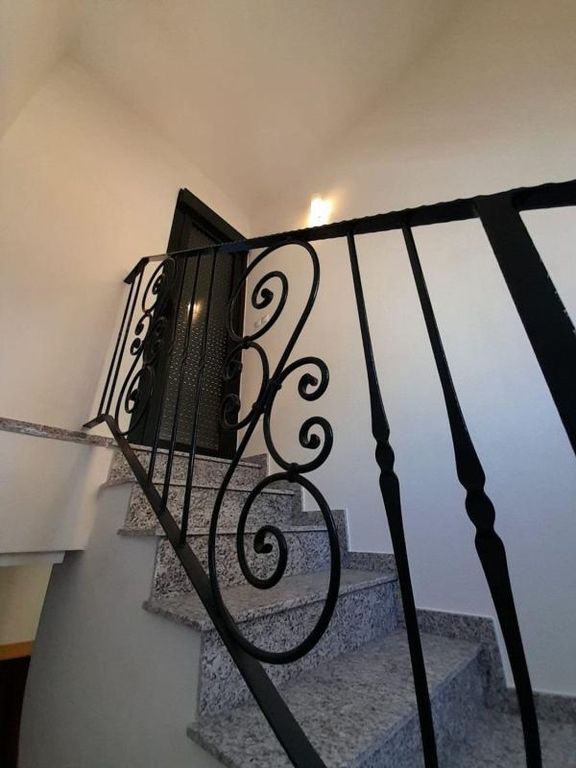 Property thumbnail 28