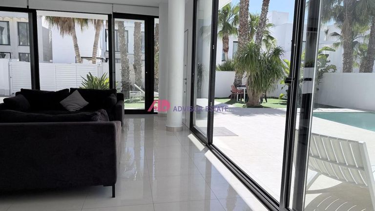 Property thumbnail 19