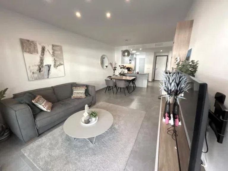 Property thumbnail 9