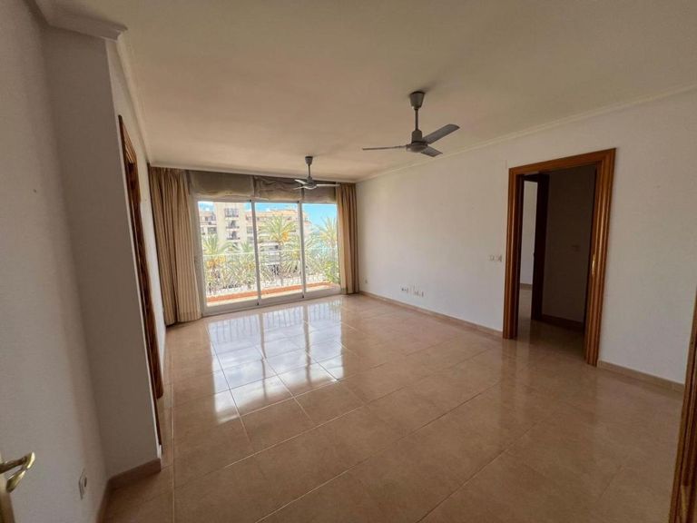 Property thumbnail 6