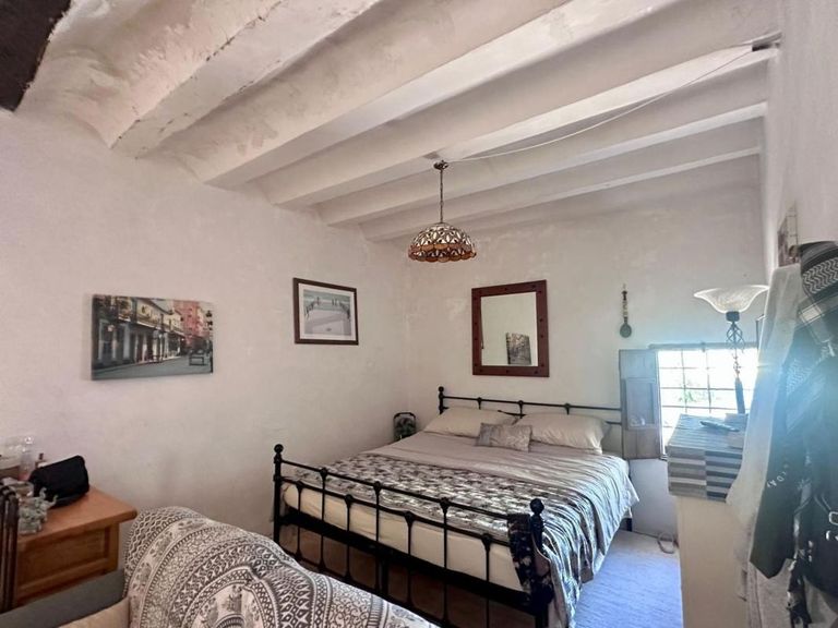 Property thumbnail 8