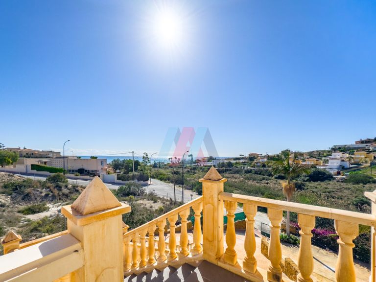 Property thumbnail 8
