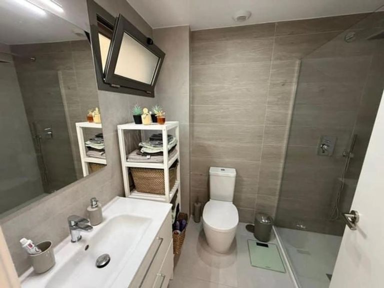 Property thumbnail 10