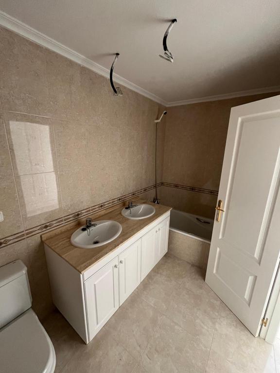 Property thumbnail 30