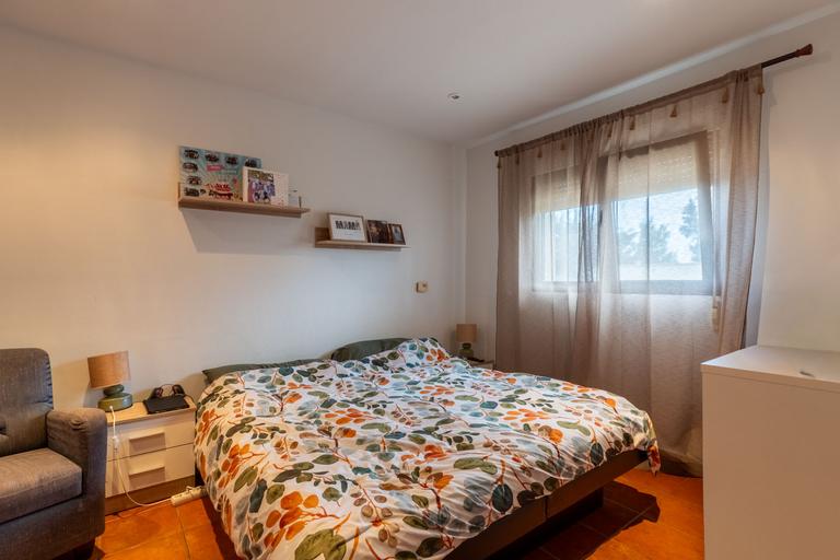 Property thumbnail 36