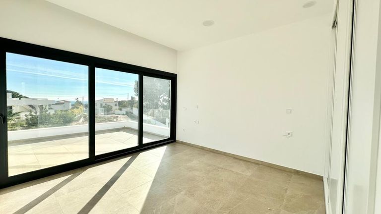 Property thumbnail 15