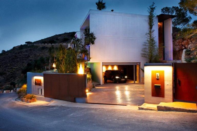 Property thumbnail 1