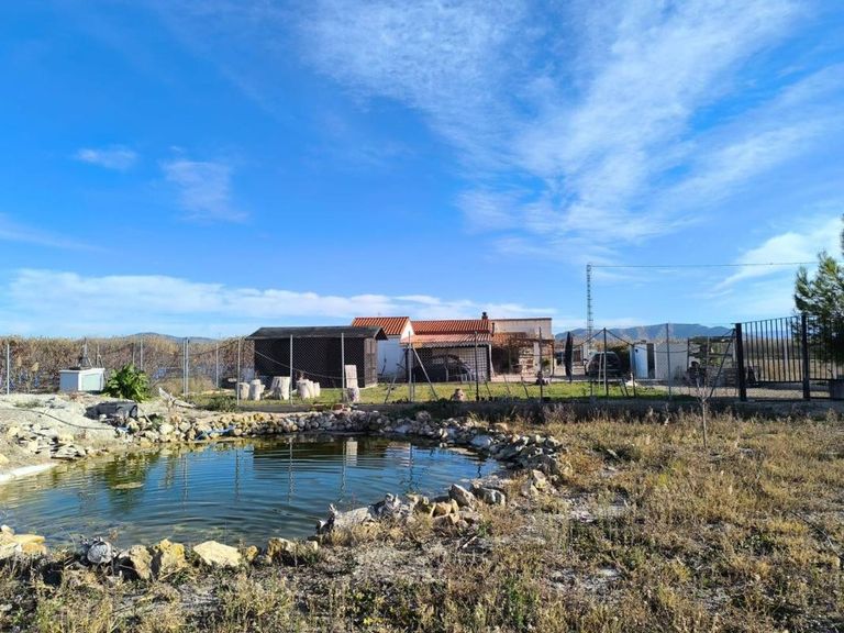 Property thumbnail 1