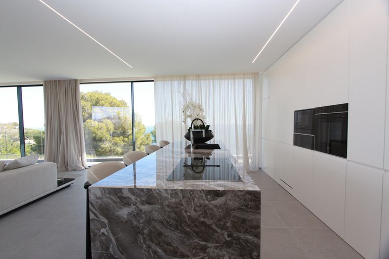 Property thumbnail 13