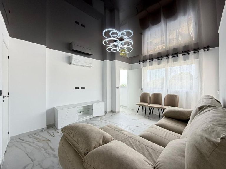Property thumbnail 5
