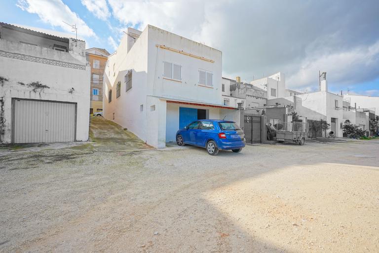 Property thumbnail 1