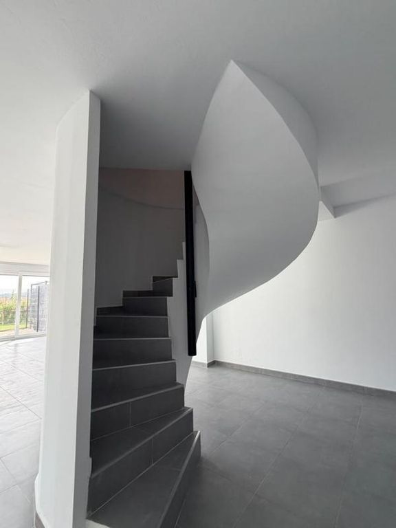 Property thumbnail 29
