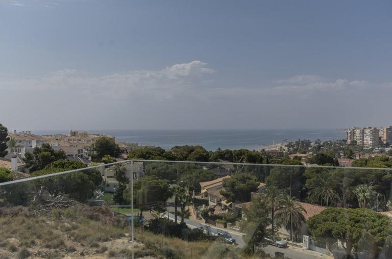 Property thumbnail 40