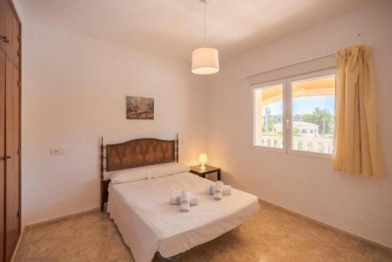 Property thumbnail 6