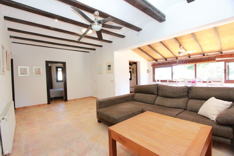 Property thumbnail 11