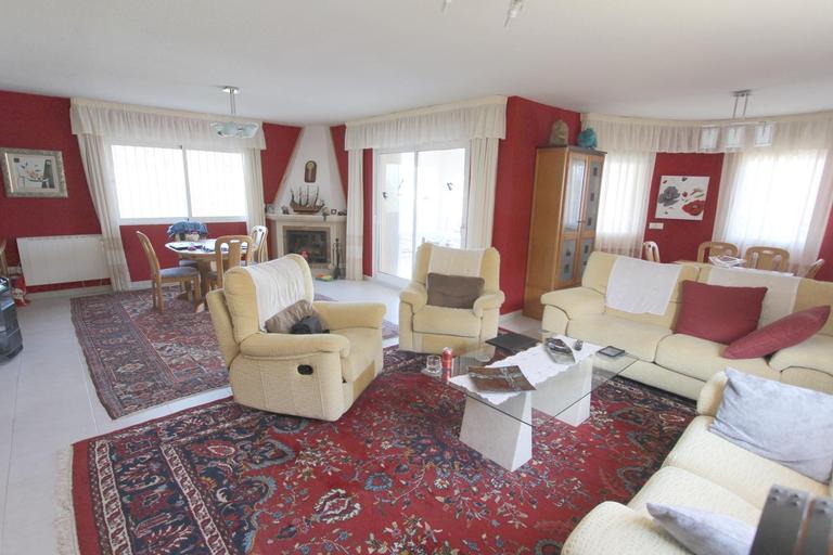 Property thumbnail 7