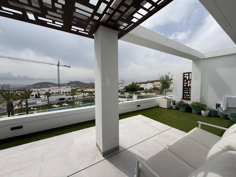 Property thumbnail 10