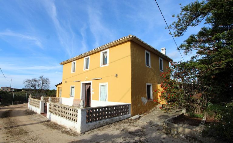 Property thumbnail 2