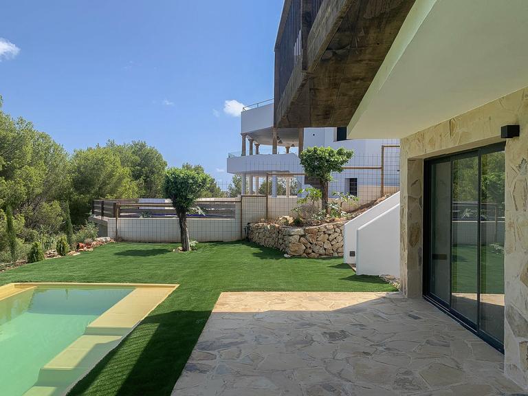 Property thumbnail 3