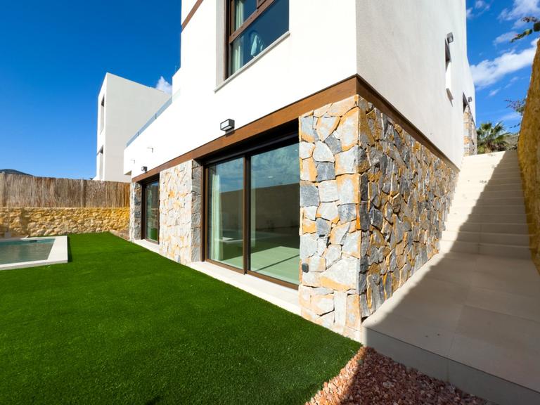 Property thumbnail 5