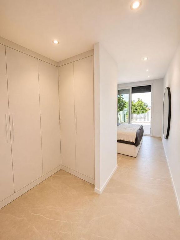 Property thumbnail 23